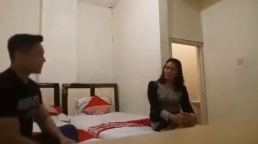 Rayu Manja Sama Bestie Video Viral Dubay